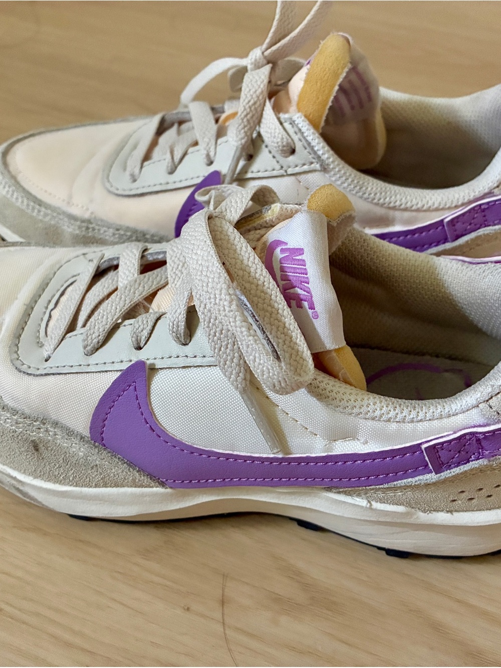 Nike White & Purple Low-Top Sneakers